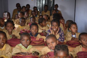 Dans l'école de Iaroka